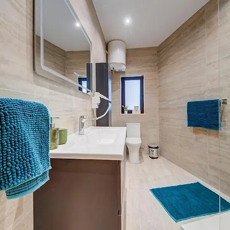 شقة Emerald Beauty - Brand New 3br In Prime Location سليمة