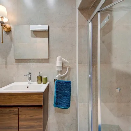 Emerald Beauty - Brand New 3br In Prime Location Lejlighed Sliema